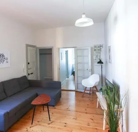Deluxe And Spacious 130m2 Flat With Two Living 公寓 *